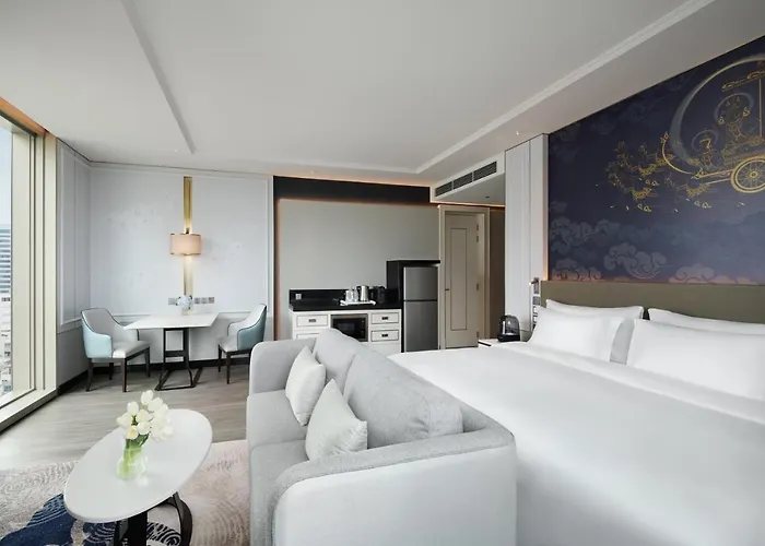 Hotel Grande Centre Point Surawong