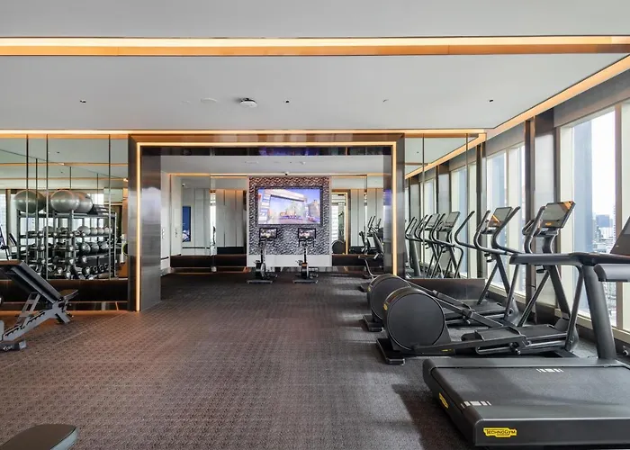Grande Centre Point Surawong 5*