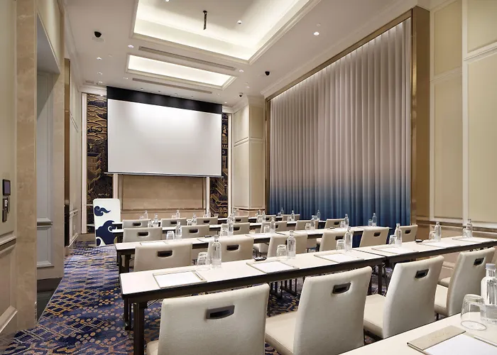Hotel Grande Centre Point Surawong