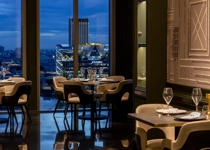 Hotel Grande Centre Point Surawong 5*