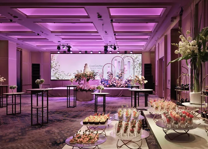 Grande Centre Point Surawong Hotel